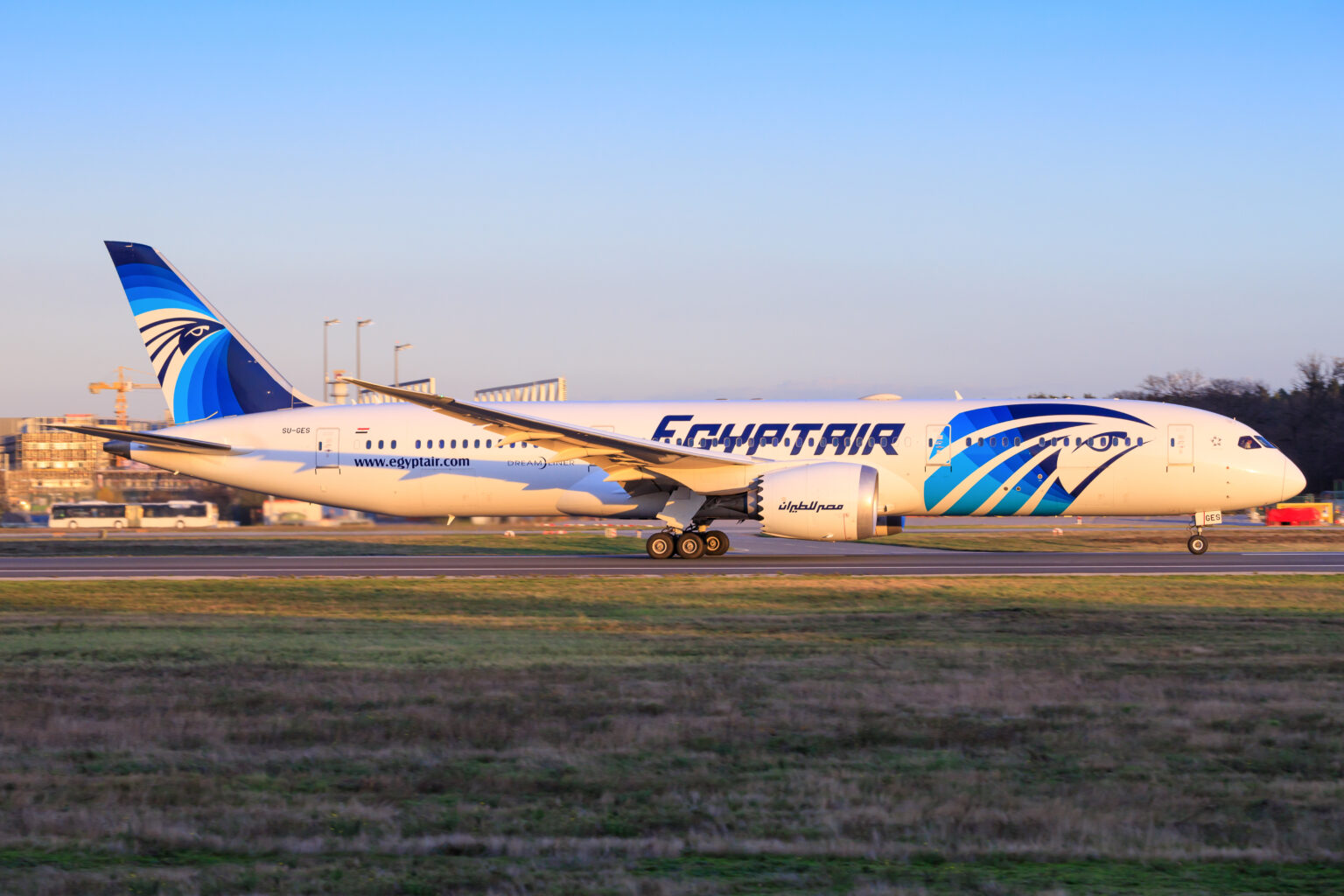 Voos da EgyptAir entre São Paulo e Cairo serão regulares em 2024